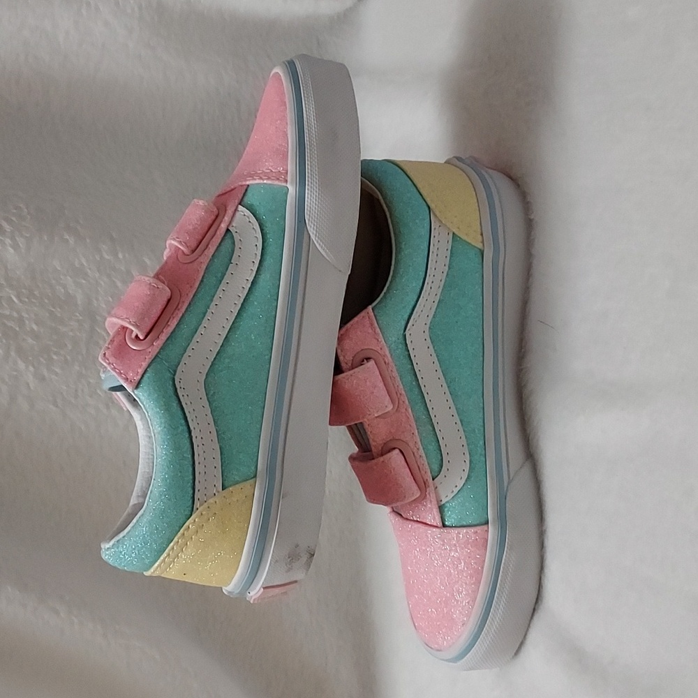 Vans girls sneakers